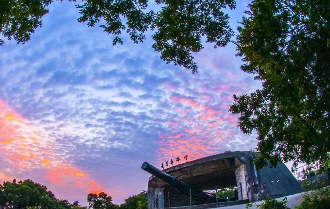 ����ɽ��̨